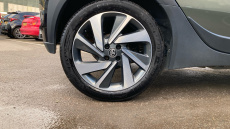 Toyota Aygo X 1.0 VVT-i Edge 5dr Petrol Hatchback